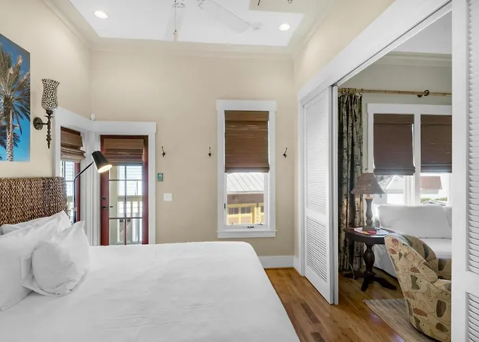 Sunsets At Rosemary Carriage House